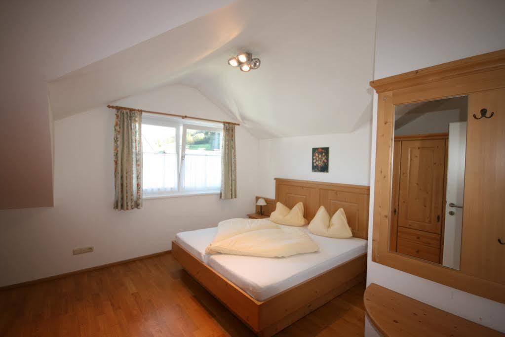 Appartements Zur Kapelle คาพรูน ภายนอก รูปภาพ