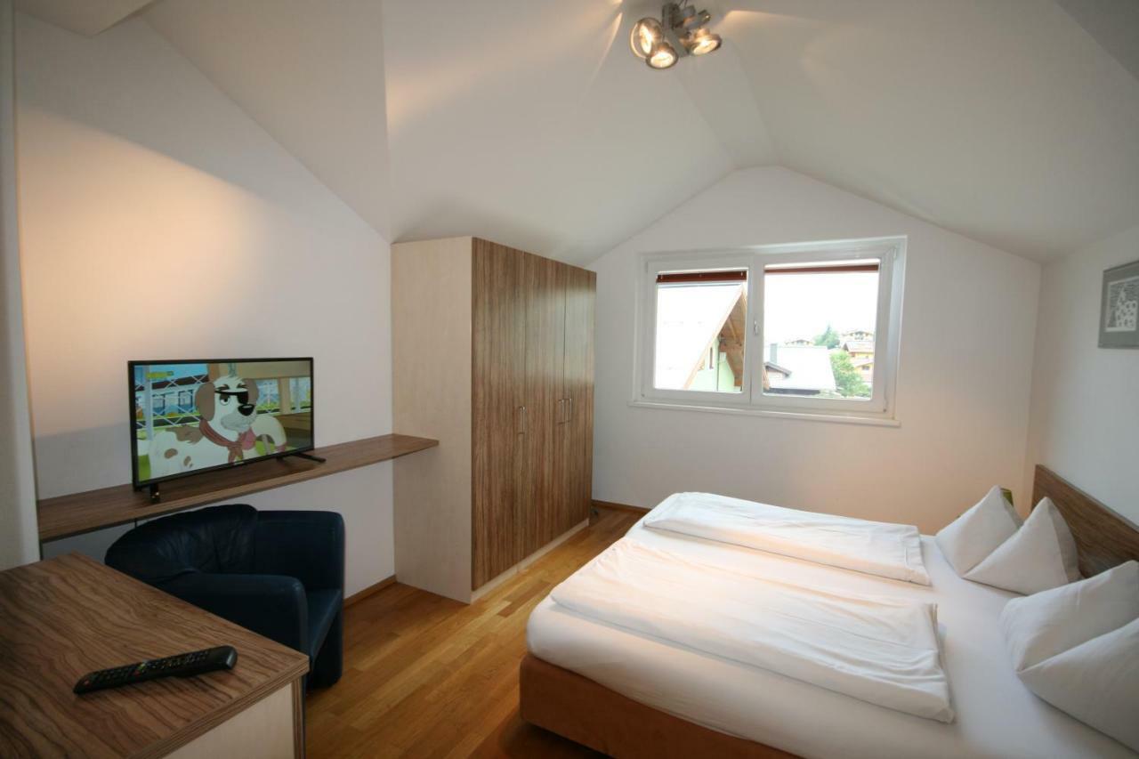 Appartements Zur Kapelle คาพรูน ภายนอก รูปภาพ